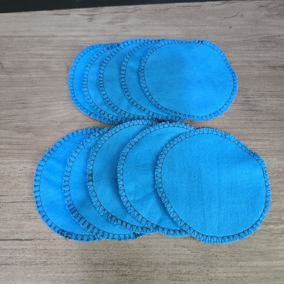 Handmade Cotton Flannel Facial Rounds – 10-Pack of Eco-Friendly Reusable Pack - Picture 2 of 2